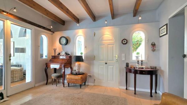 Casa independiente en calle Serrella