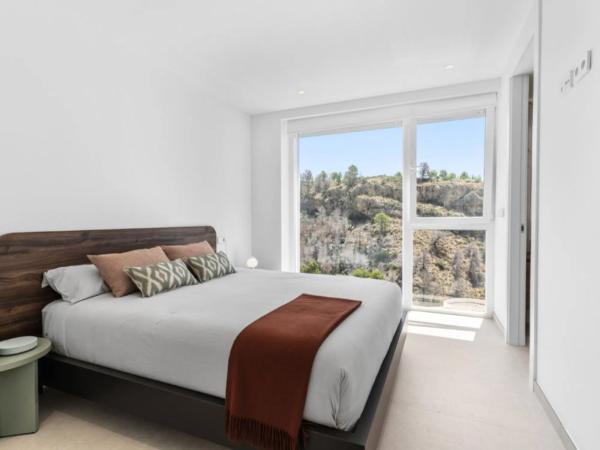 Casa independiente en calle Peñas Rojas