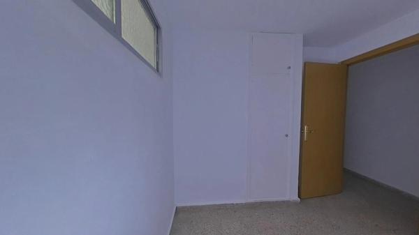 Piso en Av Montecarlo, 16