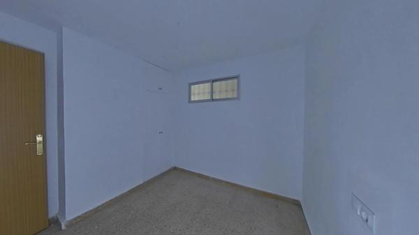 Piso en Av Montecarlo, 16