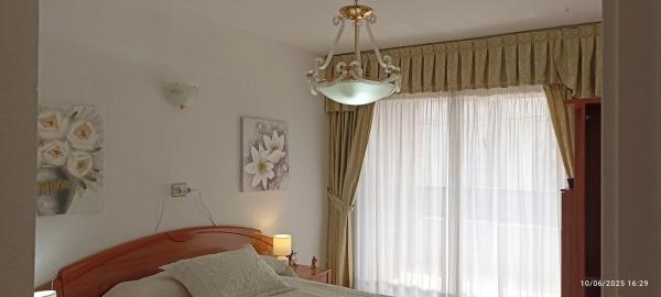 Piso en avenida de Montecarlo, 14