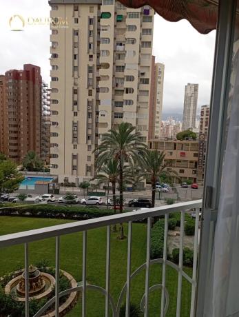 Piso en avenida de Montecarlo