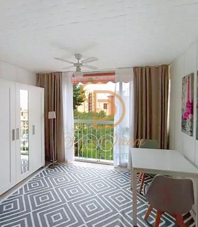 Estudio en avenida de Montecarlo, 12