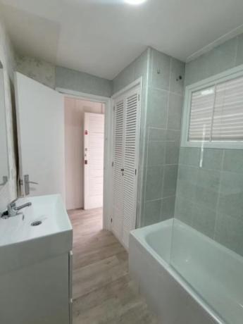 Estudio en avenida de Montecarlo