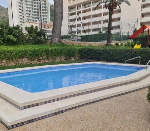 Estudio en avenida de Montecarlo