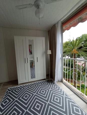 Estudio en avenida de Montecarlo