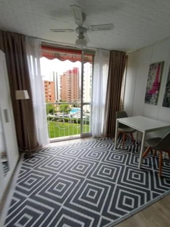 Estudio en avenida de Montecarlo