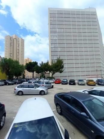 Estudio en avenida de Montecarlo