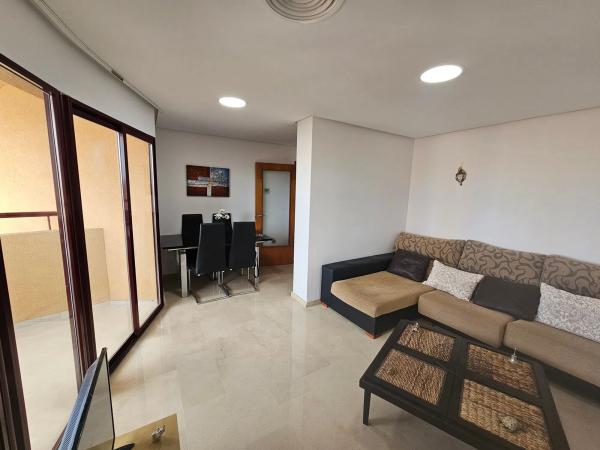 Piso en avenida municipi, 6