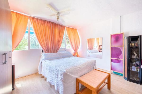 Estudio en Pueblo Levante