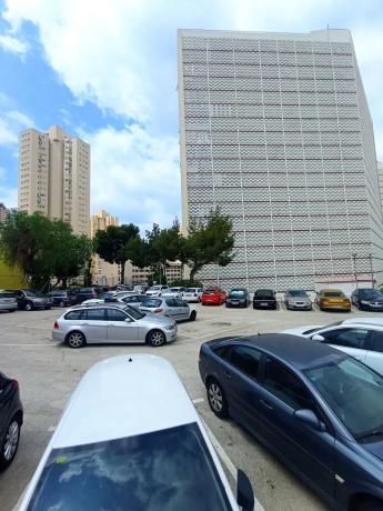 Estudio en avenida de Montecarlo, 22