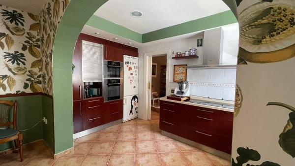 Casa independiente en avenida Doctor Severo Ochoa