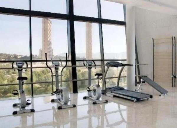 Piso en calle Presidente Adolfo Suárez