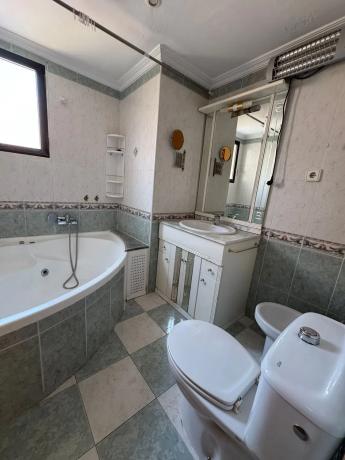 Piso en avenida de Bélgica