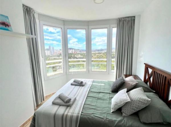 Ático en calle Presidente Adolfo Suárez