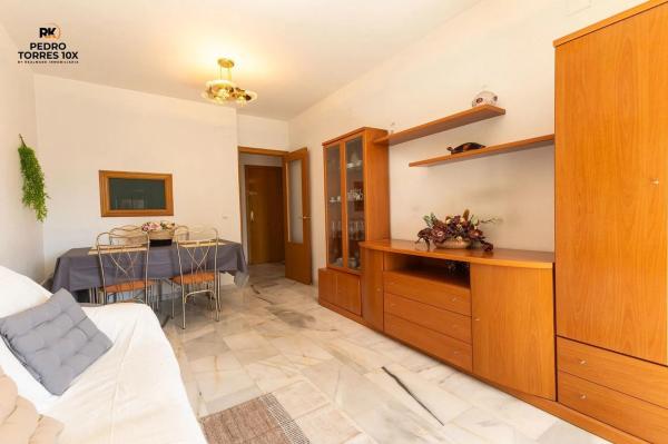 Piso en calle del Esperanto, 28