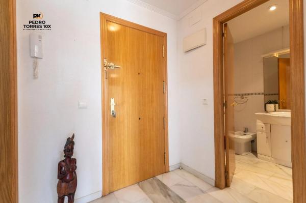 Piso en calle del Esperanto, 28