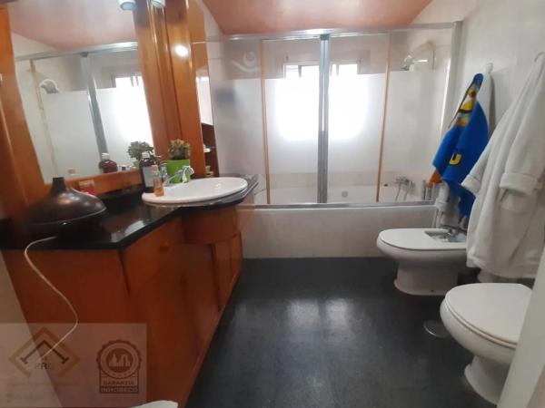 Piso en avenida Beniardá