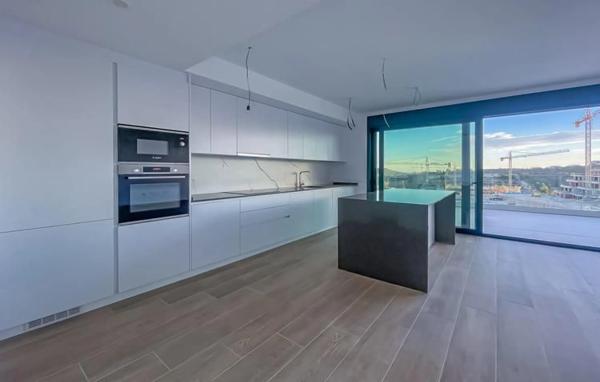 Piso en avenida Oviedo