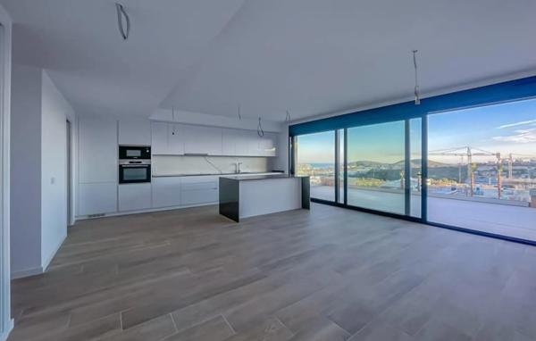 Piso en avenida Oviedo