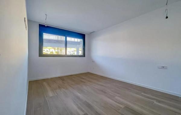 Piso en avenida Oviedo