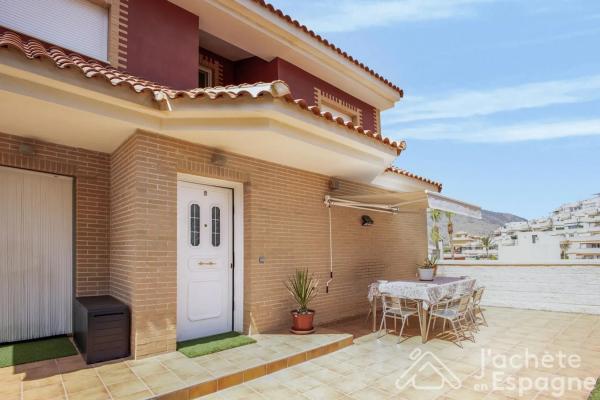 Casa independiente en calle Jaén