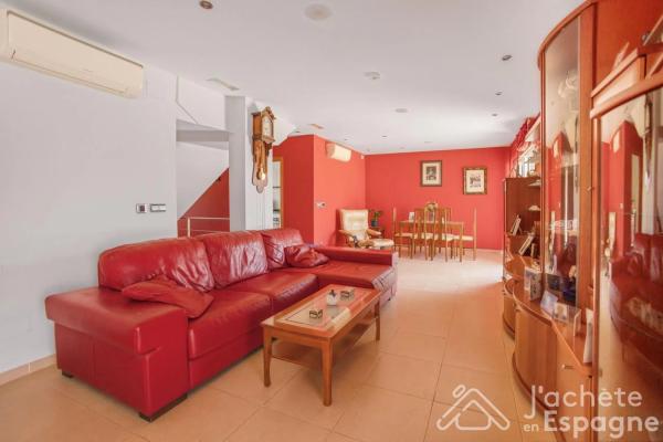 Casa independiente en calle Jaén