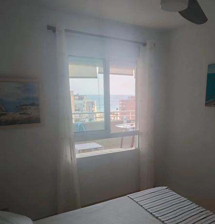 Piso en avenida de la Marina Baixa, 3