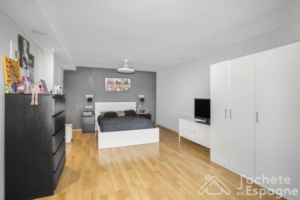 Casa independiente en calle Jaén