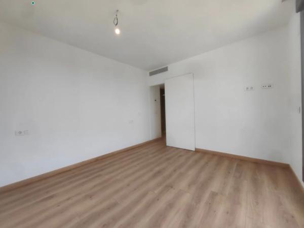 Casa independiente en calle Praga