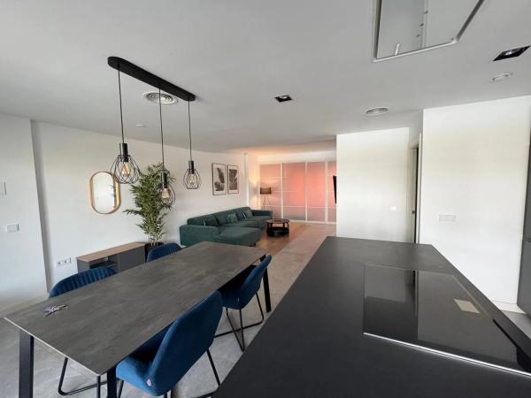 Casa independiente en calle de Brasil, 2