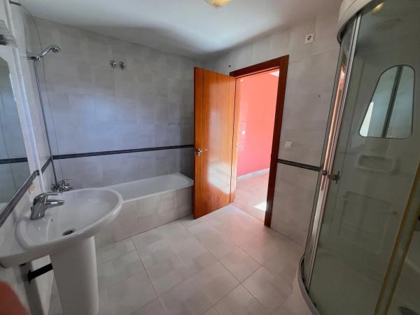 Chalet adosado en calle Xarquia