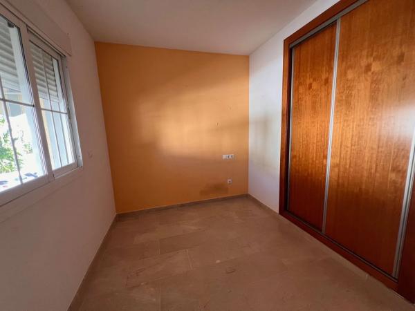 Chalet adosado en calle Xarquia