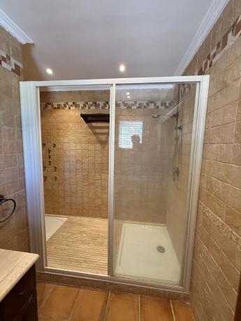 Casa independiente en avenida Llimeres Bh