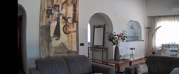 Casa independiente en avenida Llimeres Bh