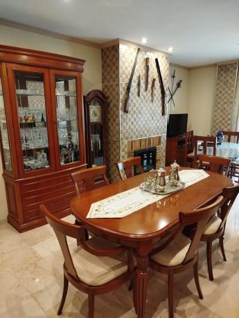 Chalet pareado en calle Major