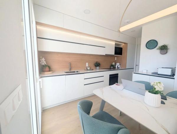 Chalet adosado en calle Serra Gelada