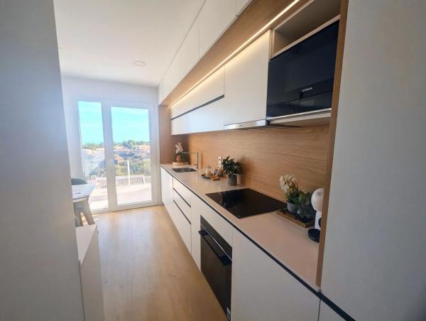 Chalet adosado en calle Serra Gelada