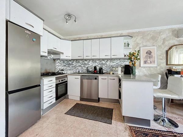 Chalet pareado en calle Vall de Gallinera