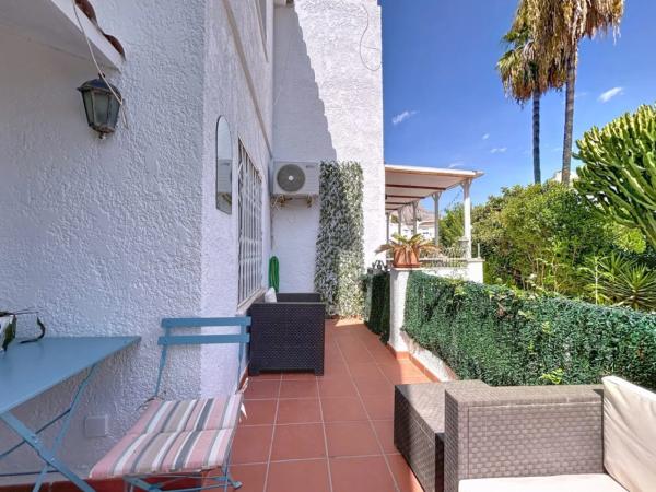 Chalet pareado en calle Vall de Gallinera