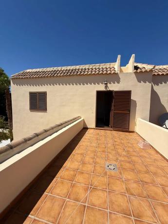 Casa independiente en calle Castaños s/n