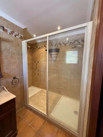 Casa independiente en calle Castaños s/n