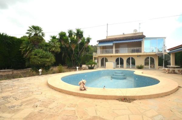 Casa independiente en camino de la Monja, 5