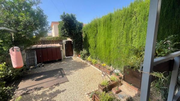 Chalet adosado en calle Lisboa