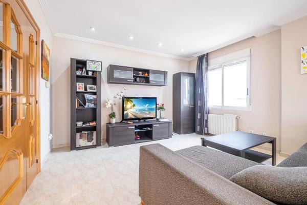 Chalet pareado en calle Estocolmo