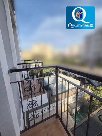 Chalet en Poble Nou - Montiboli