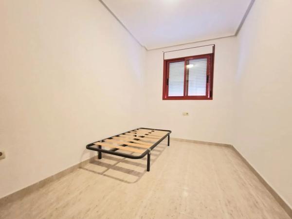 Piso en calle Baladre