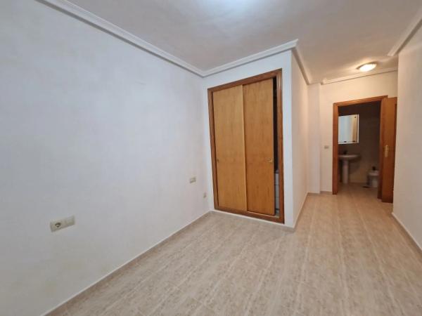 Piso en calle Baladre