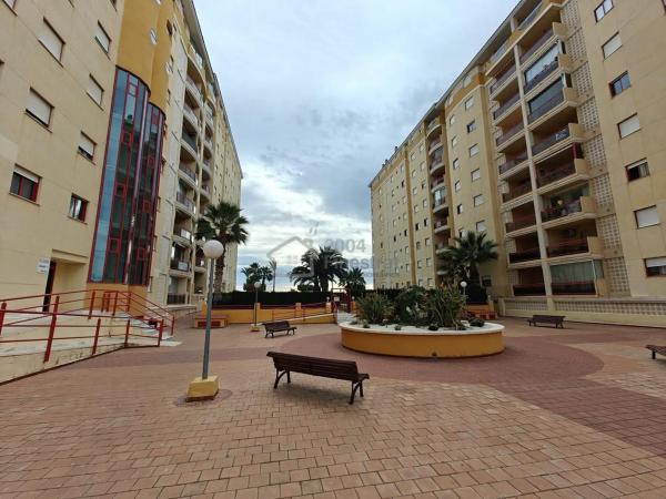 Piso en avenida Tellerola