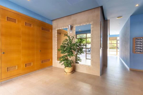 Piso en calle Callosa d'en Sarrià